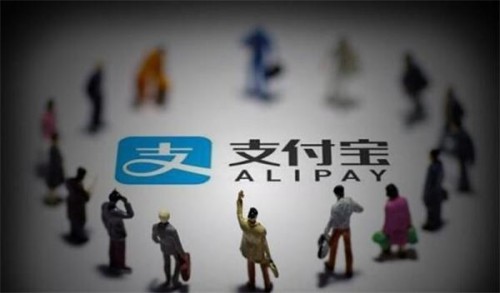 银行卡上有这两个字，不用密码，就能盗走你的